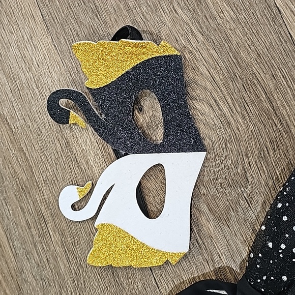 Black swan girls size Small costume with matching mask - Picture 4 of 5